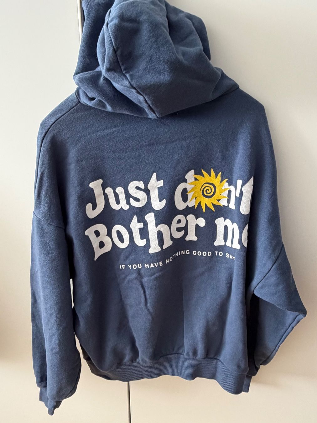 Pull&Bear Maglioni & Felpe: Hoodie Pull&Bear – Usato da Rain venduto da Rasala3 1