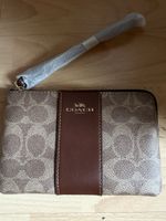Coach Wristlet  braun mit Monogramm neu