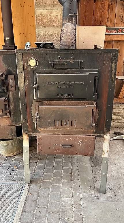Backöfen: Holzbackofen / Pizzaofen – Gebraucht aus Wichtrach von farouck