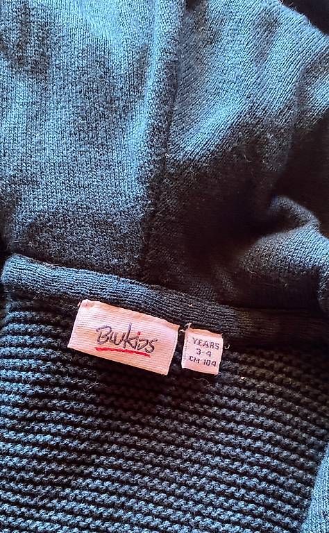 Jacken & Mäntel: Strickjacke 104/110 – Gebraucht aus Därstetten von yas_pb5r 1