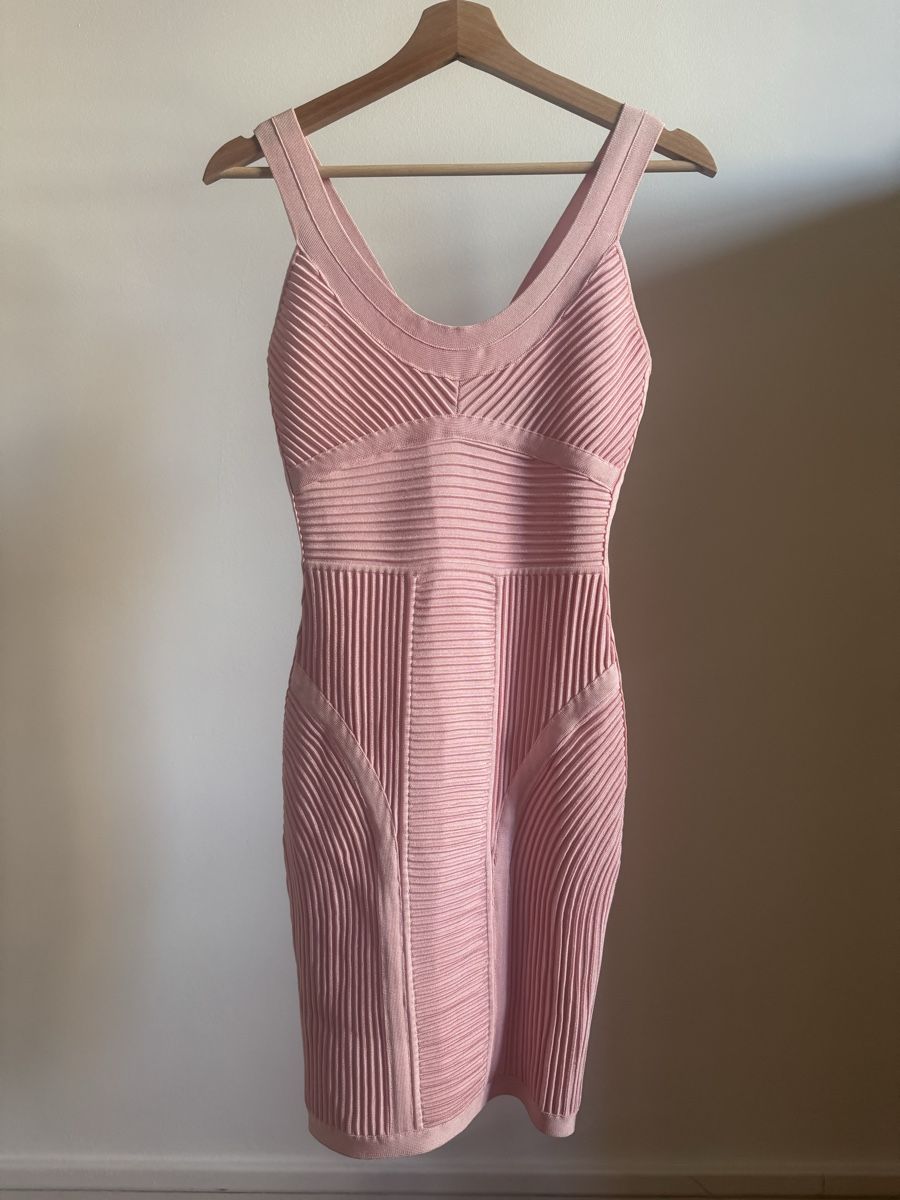 Vestiti: Herve Leger Kleid  Grösse S – Nuovo (secondo la descrizione) da Versoix venduto da Bazanchiklovalova