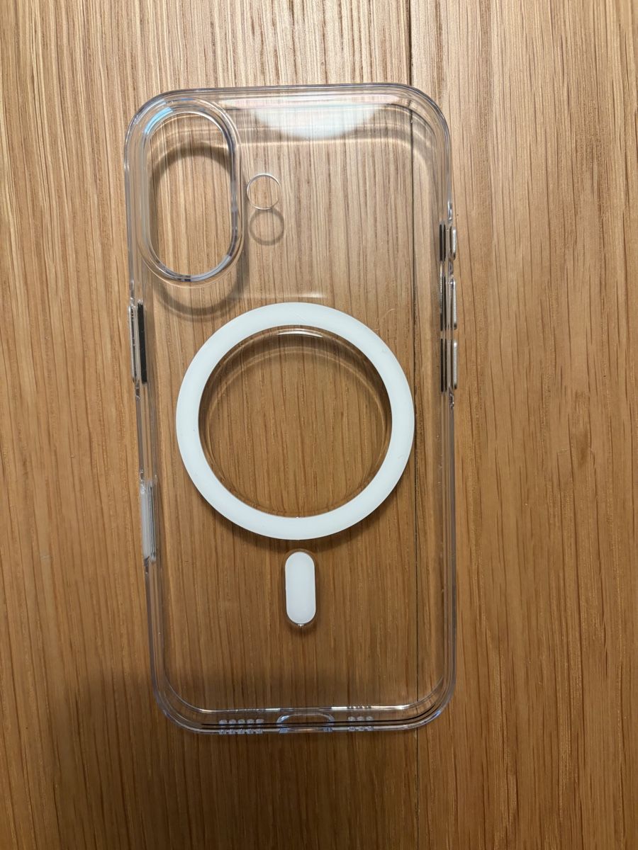 Apple Coques & Protection écran: iPhone 17 Magsafe Case transparent – D'occasion à Basel par maipengye