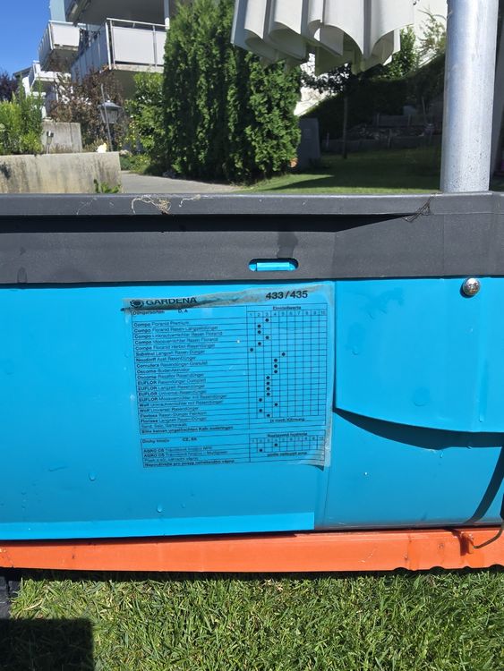 Gardena Streuwagen Gartenhelfer Düngerwagen 4
