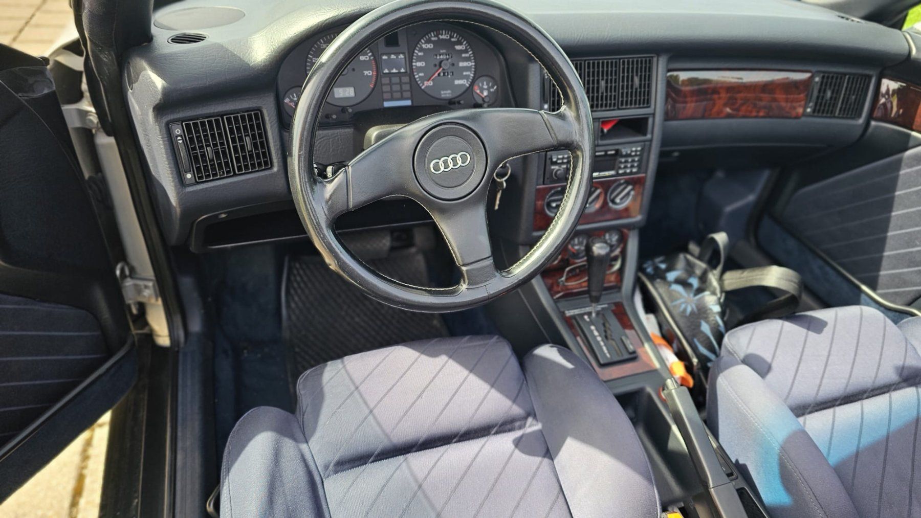 Audi Automobili: Audi Cabriolet Sommeraktion – Usato da Oberuzwil venduto da Logante 5