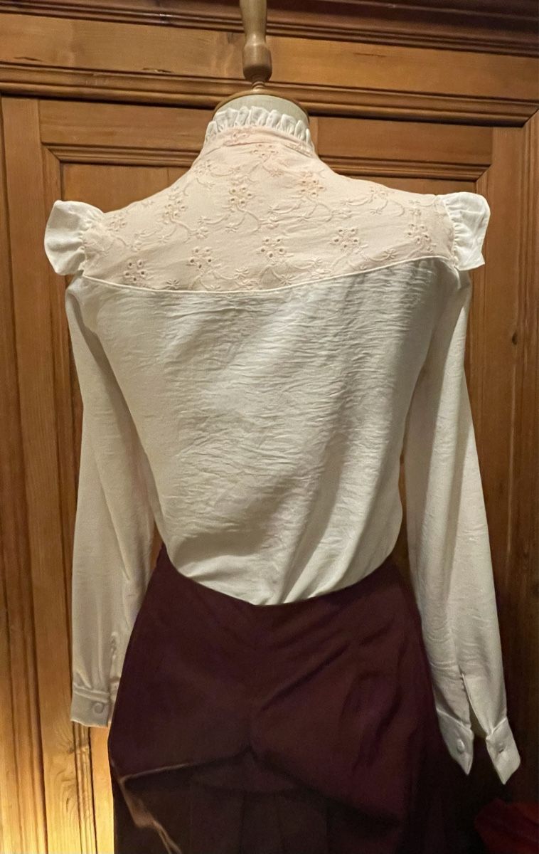 Camicette: Bluse – Usato da Quinto venduto da Arpe11 9