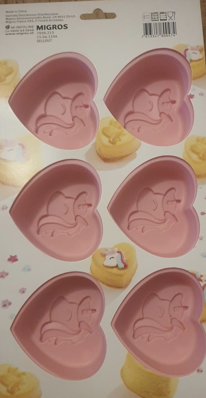 Migros Teglie da forno: Backformen Herzen Einhorn 6er Set neu – Nuovo e nell'imballaggio originale da Kestenholz venduto da qen_k76t