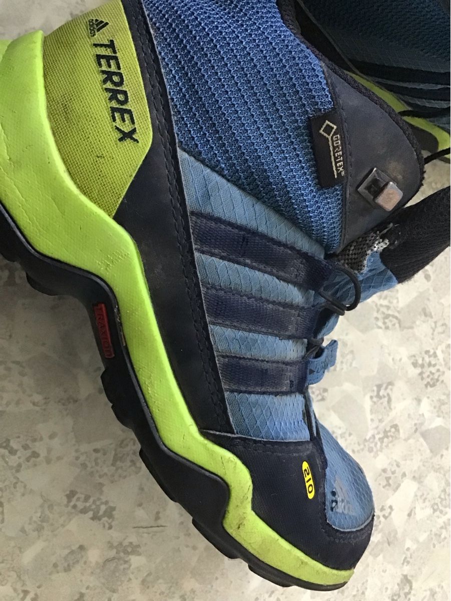 Adidas Scarpe per ragazzi: Adidas Terrex Wanderschuhe, Gr. 31 – Usato da Seuzach venduto da Tureda 6