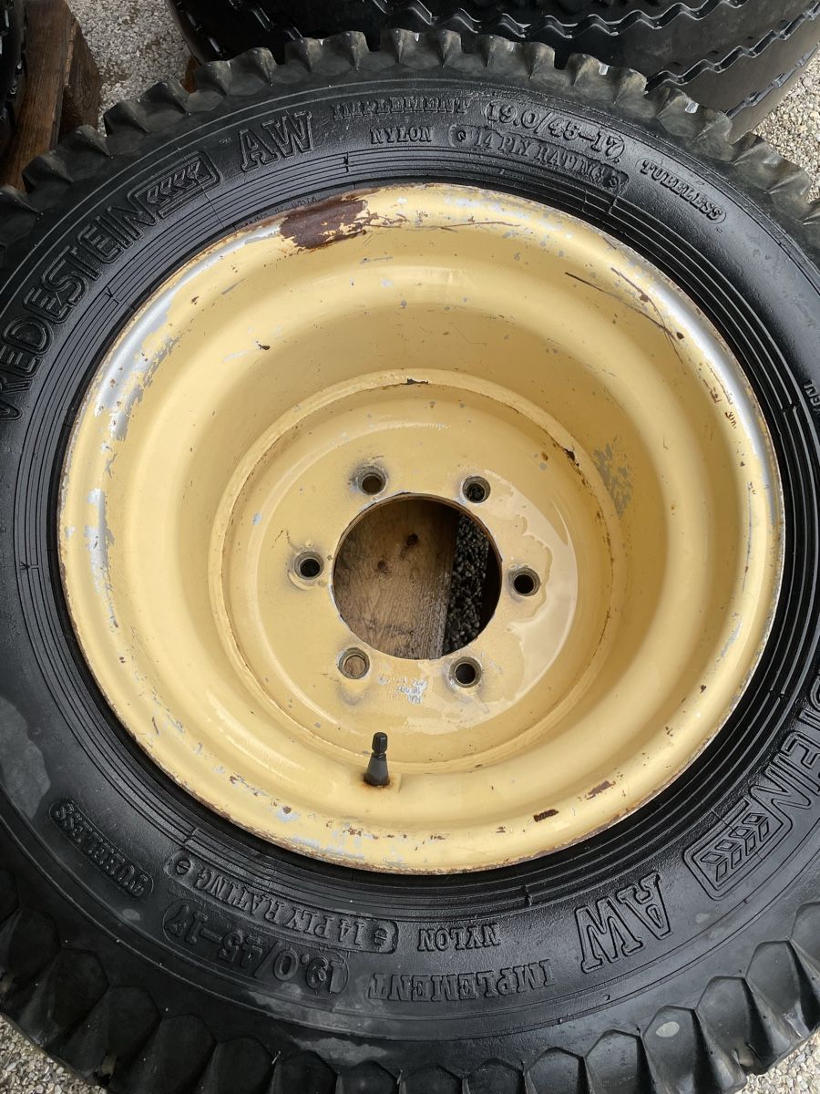 Pneus & Roues: Pneu – D'occasion à Bülach par andreas.kern 2
