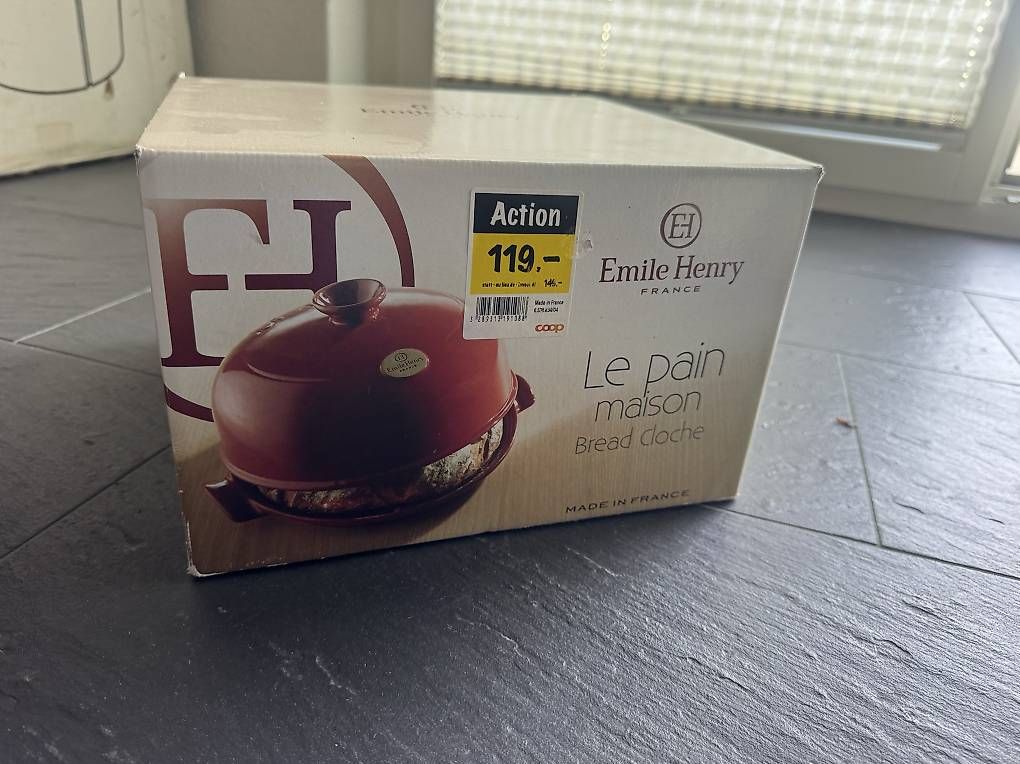 Emile Henry Backformen: Emile Henry Brotbackform neu! – Neu und originalverpackt aus Altendorf von Nordseekind 1