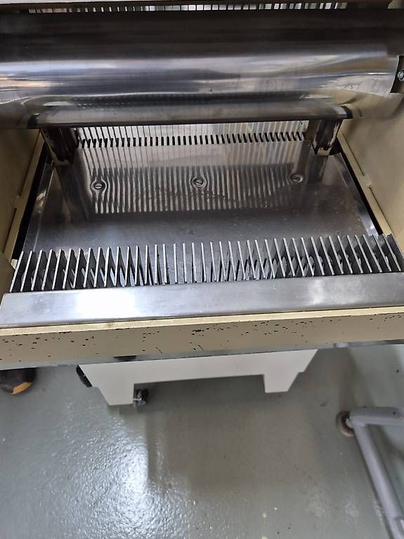 Elettrodomestici da cucina: Trancheuse à pain Jac – Usato da Etagnières venduto da sav_lwd5 2
