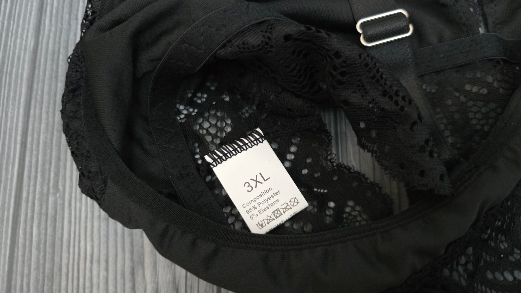 Altra biancheria intima: 💖 Schwarzes Spitzen Bralette - 3XL - Romantic Boho Vibes – Nuovo e nell'imballaggio originale da Thalwil venduto da VitaMini 4