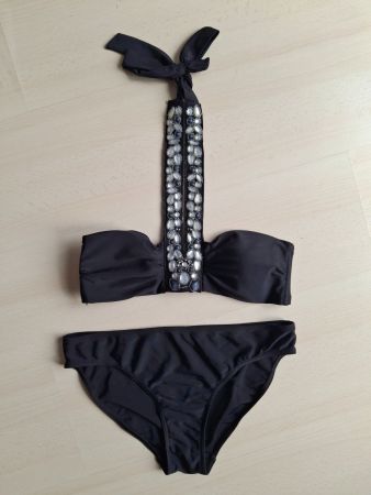Schwarzer Bikini mit Strass-Steinen, Gr.M