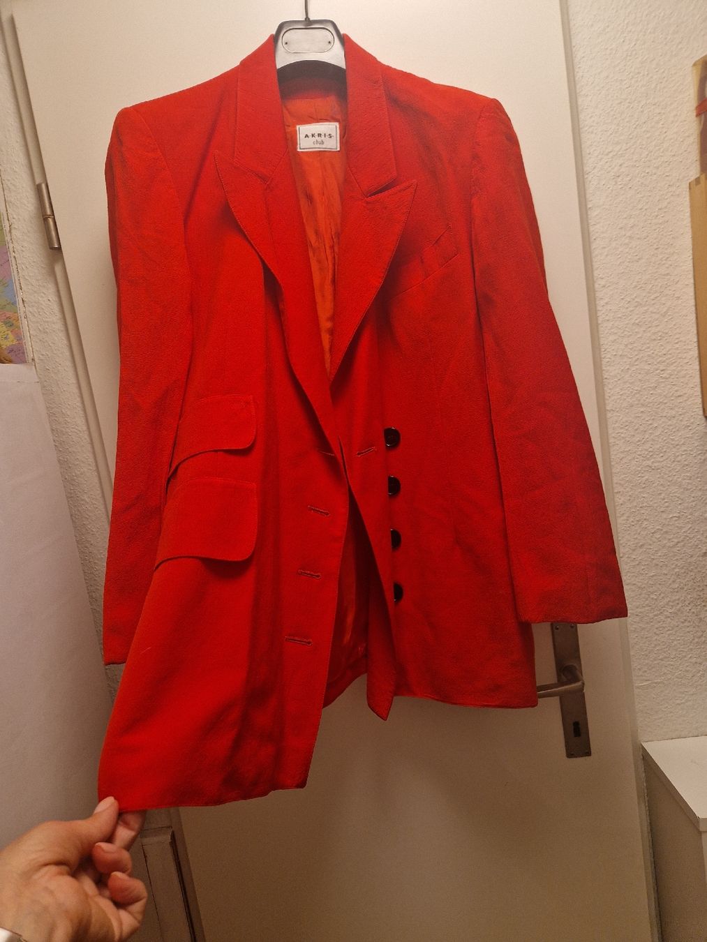 Akris Giacche: Rotes Akris Blazer 100% Schurwolle Gr. 40 – Usato da Binningen venduto da Daja75 4