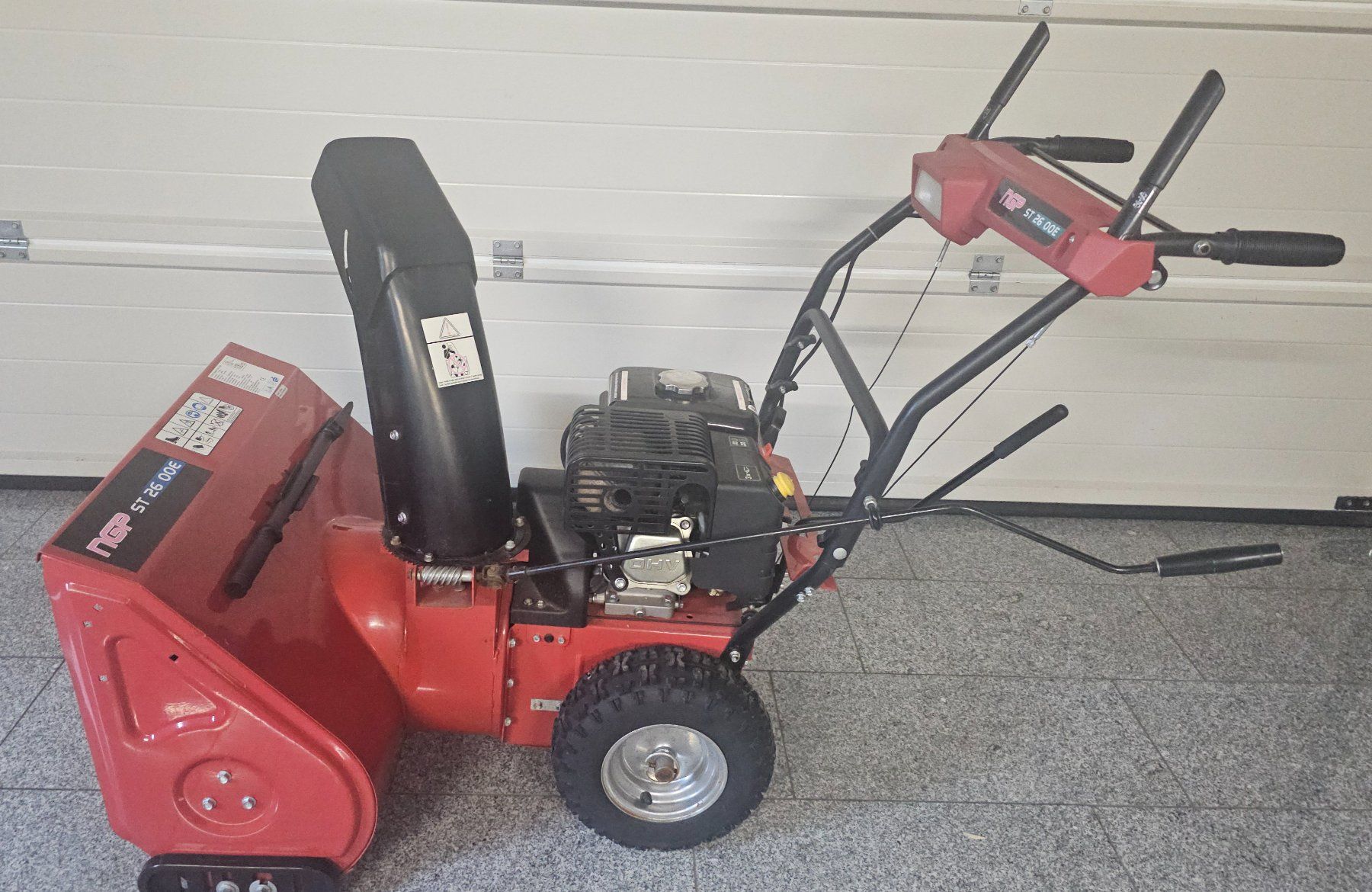 Schneeräumung: Schneefräse NGP ST 2600 E nur ca. 8 Std im Einsatz – Gebraucht aus Oberaach von Peavy28 1