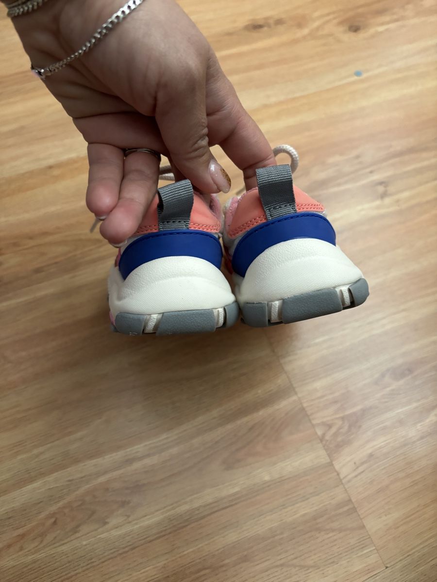 Schuhe für Jungen: Kinder schule – Gebraucht aus volketswil von Sisi521 2