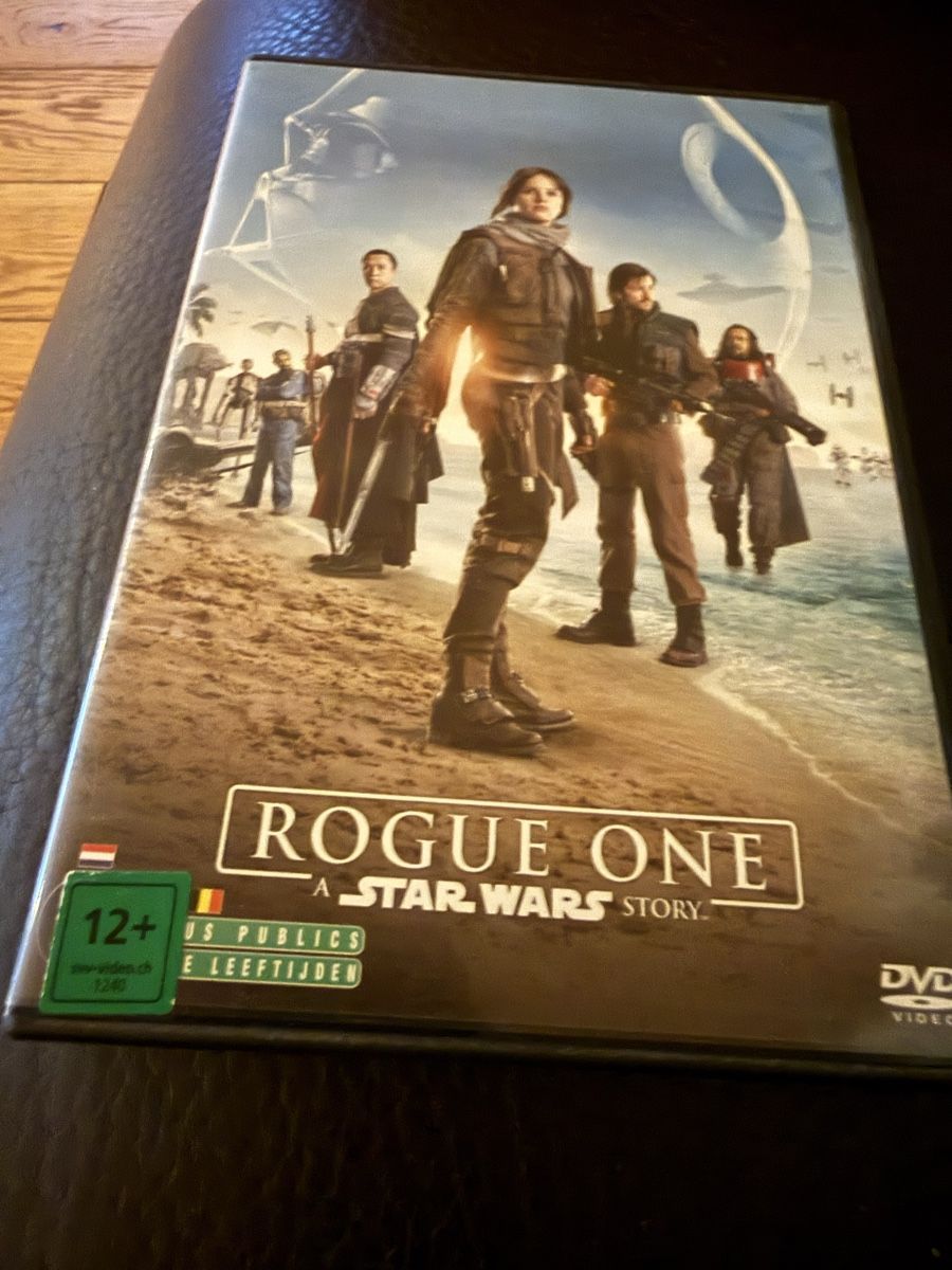 Tous les DVDs: Rogue On: A Star Wars Story – D'occasion à Troinex par grigri2020