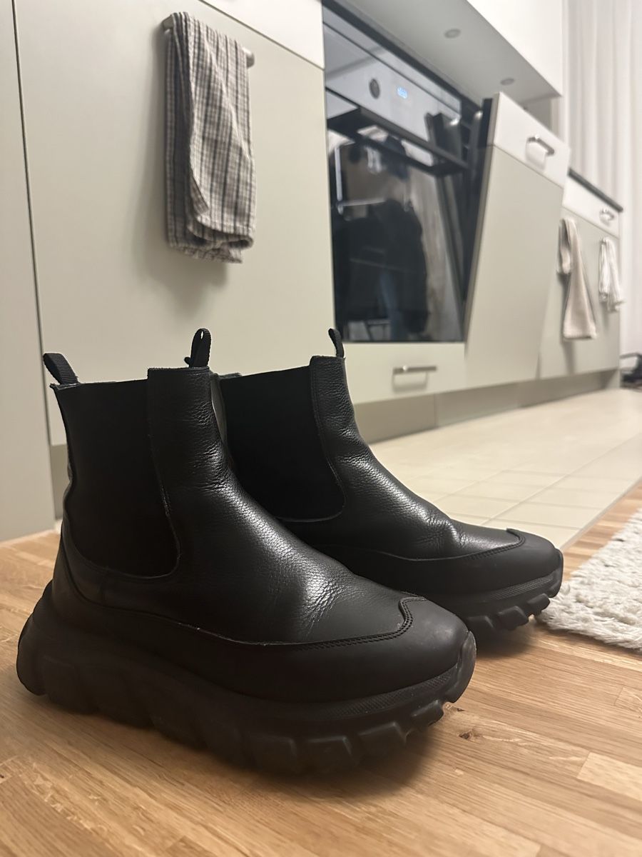 Scarpe da donna: Schwarze Boots, Gr. 40 – Usato da Dübendorf venduto da Magis_Stuff