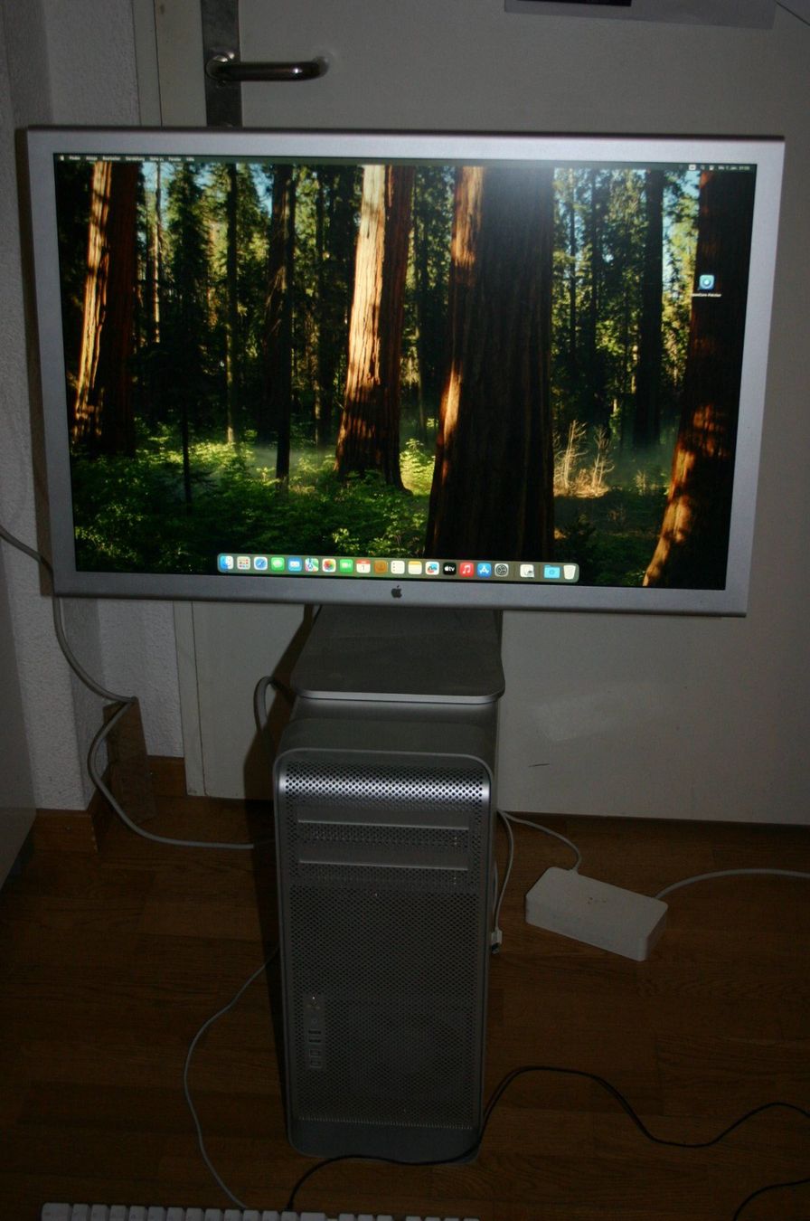 Apple PC: MAC Pro MACPro 2010 Dual-CPU mit originalem Cinema Display – Usato da Stettlen venduto da Bigjm