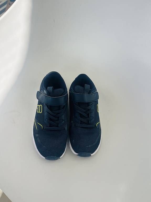 Scarpe per ragazzi: Basket intérieure taille 36 – Nuovo e nell'imballaggio originale da Corsier-sur-Vevey venduto da hel_m267 1