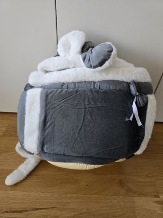Kuscheliges Hasenrucksack für kleine Hunde und Katzen