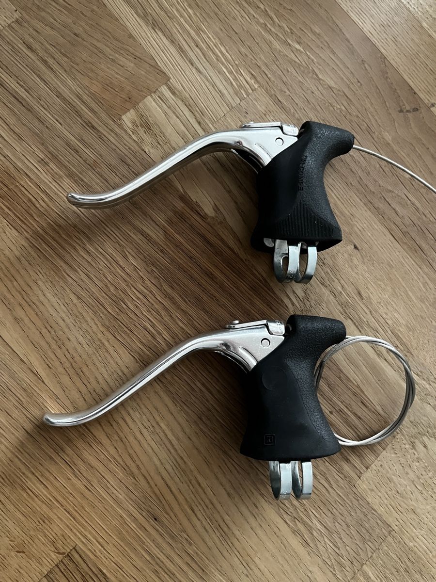Pezzi di ricambio: Vintage Dia-Compe Brake Levers. – Nuovo (secondo la descrizione) da Zürich venduto da SeeJayS 2