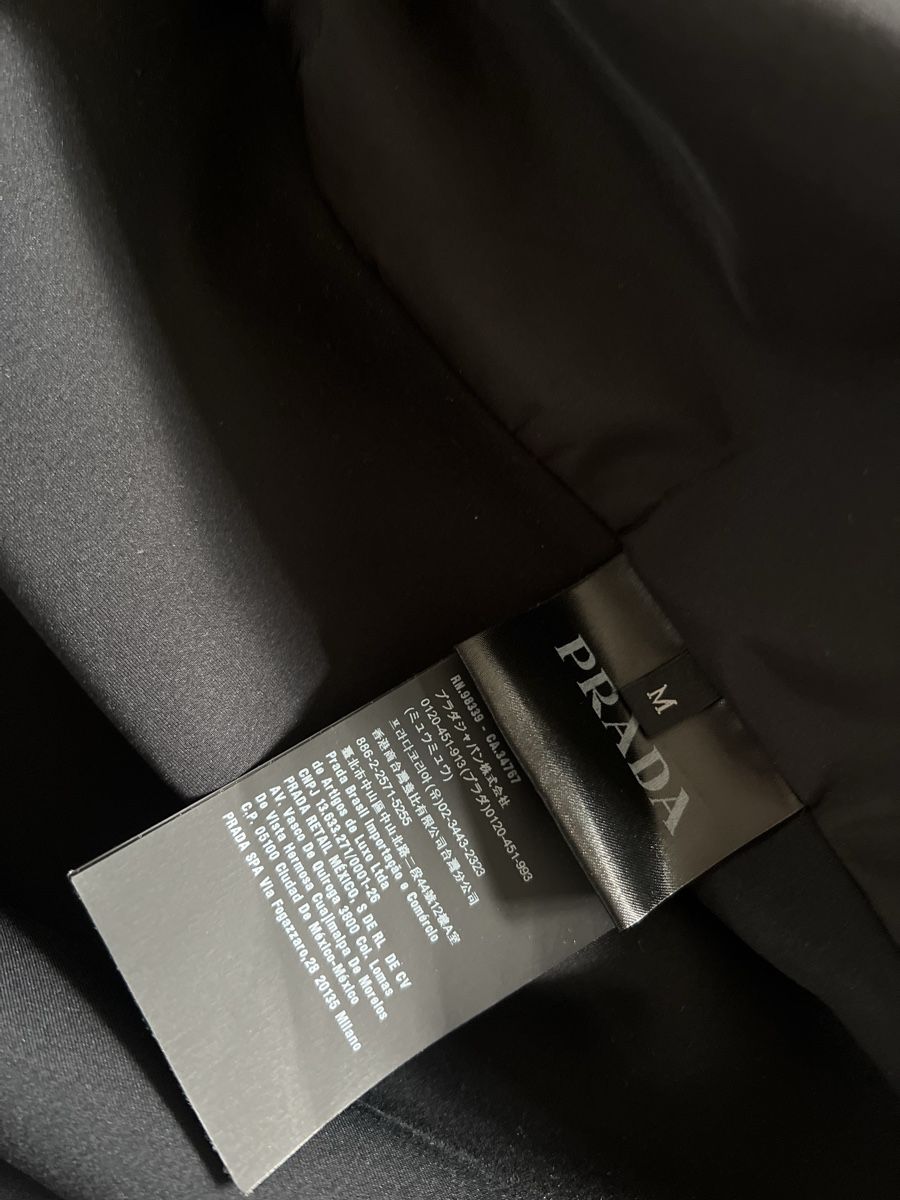 Prada Giacche: Prada jacket – Usato da Zürich venduto da Claus-Zr 6