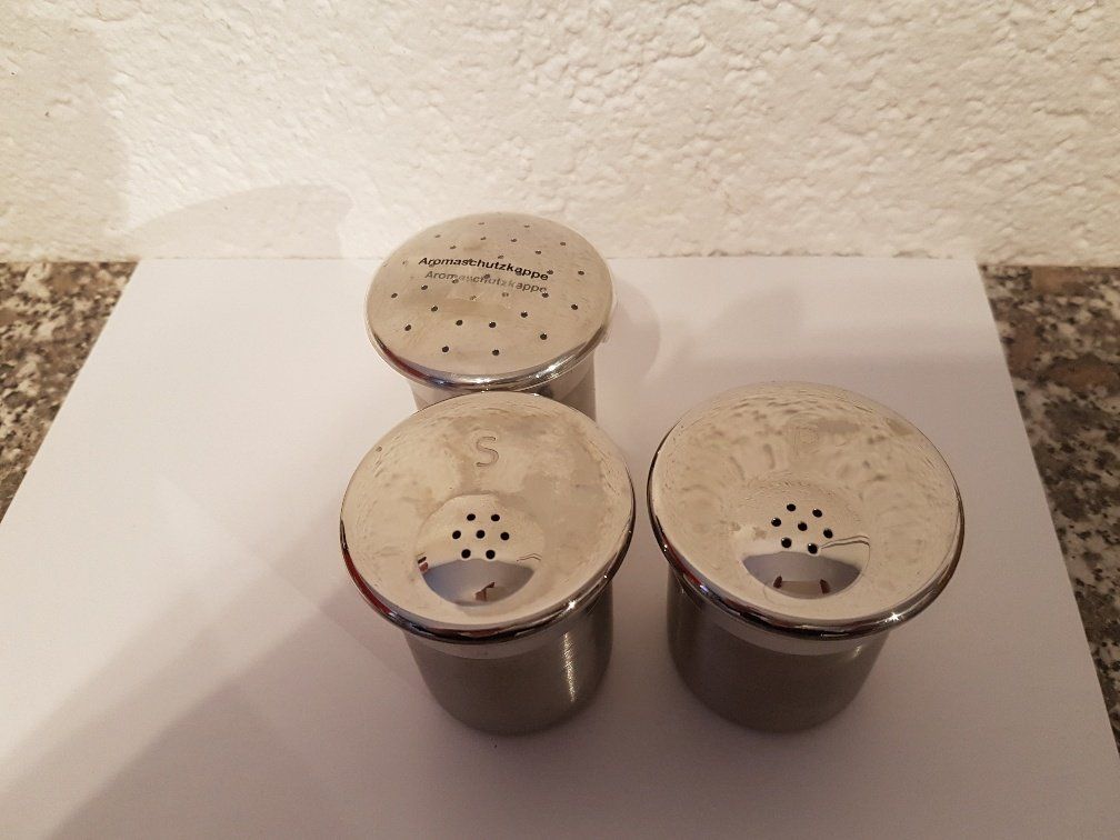 Komplettküchen: Döseli für Salz und Pfeffer – Gebraucht aus Niederbipp von Trude04 1