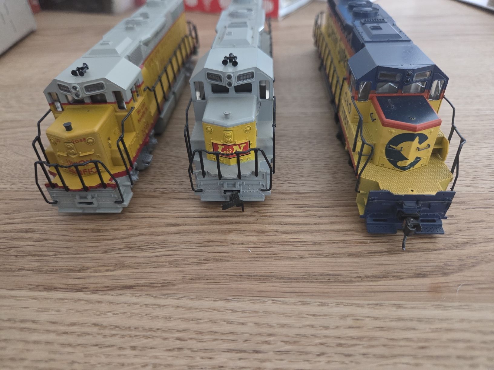 Modellini di ferrovie: Amerikanische Lokomotiven  – Usato da Berikon venduto da TopLok1 4