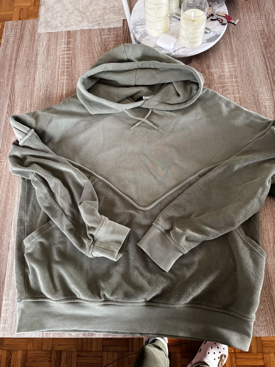 Desigual Pulls & Sweat-shirts: Desigual sweat capuche L – D'occasion à Vevey par Eiden77 1