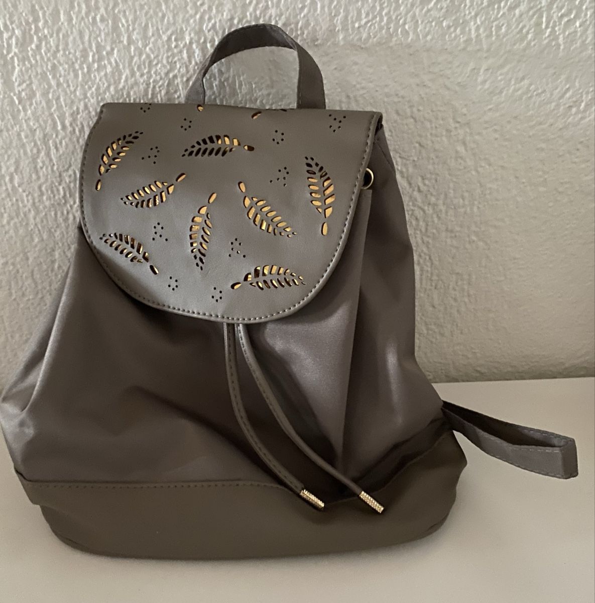 Zaini: Rucksack mit Portemonnaie, Neu – Nuovo (secondo la descrizione) da Au ZH venduto da jul_h26s 1