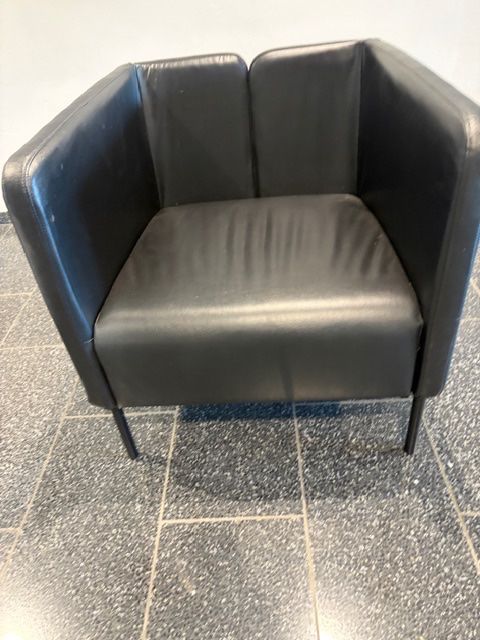 Ikea Poltrone: Ikea Sessel Ekerö schwarz – Usato da Bubikon venduto da Neuhus