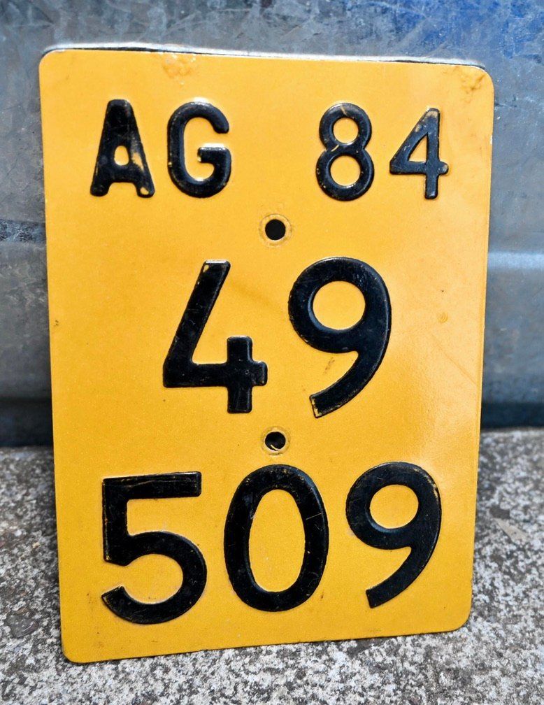 Insegne: Mofanummer AG 84 TÖFFLINUMMER 49509 – Usato da Pfaffhausen venduto da mono_rec 1