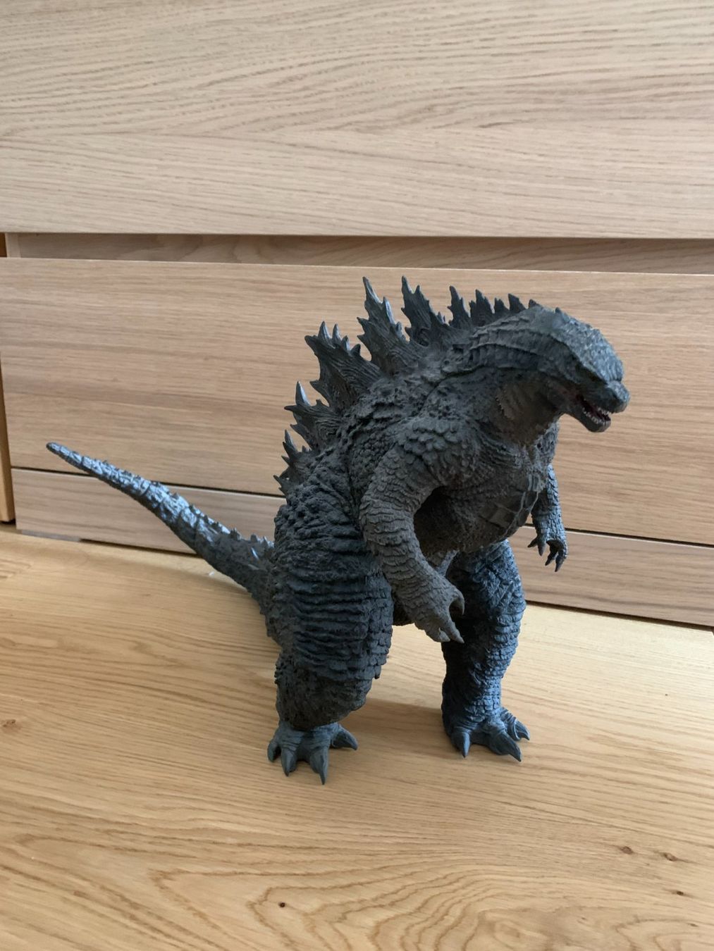Figuren: Godzilla Figuren 2x Originall  Marke X- Plus – Gebraucht aus Glattfelden von Jenushan.j