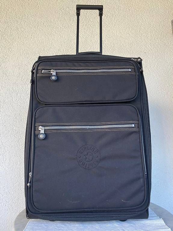 Sonstiges zu Aviatik: Kipling Reisekoffer auf Rollen – Gebraucht aus Chur von mch_8r5g