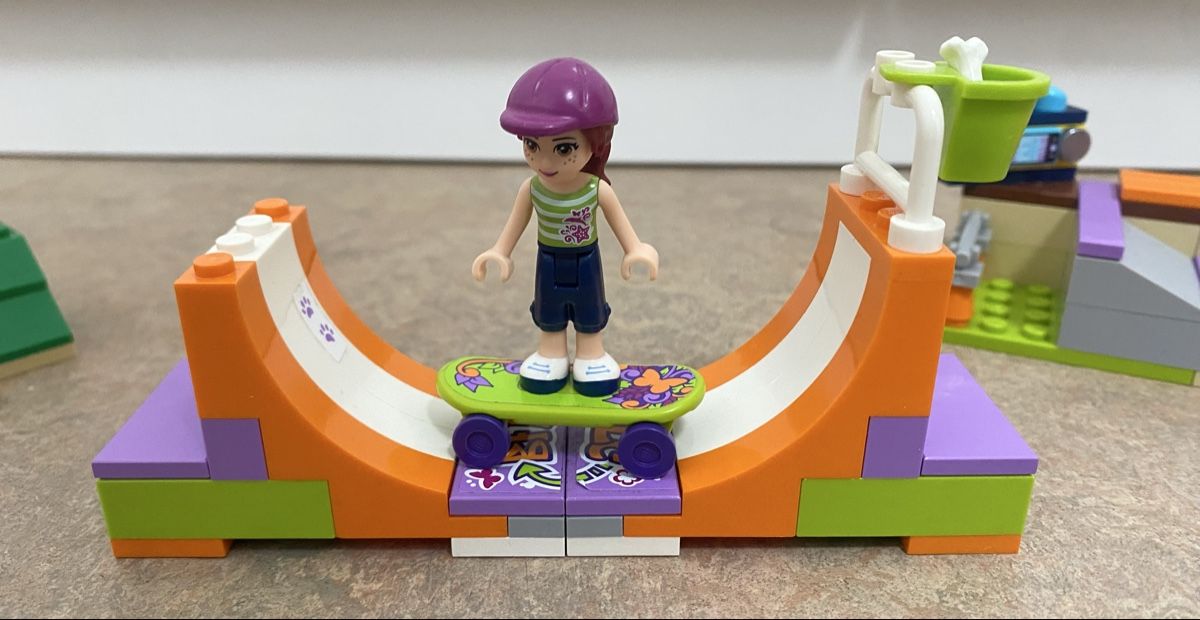 Lego Jouets: Lego Friends 41099 Skateboard Park  – D'occasion à Zollikerberg par Jvac2 5