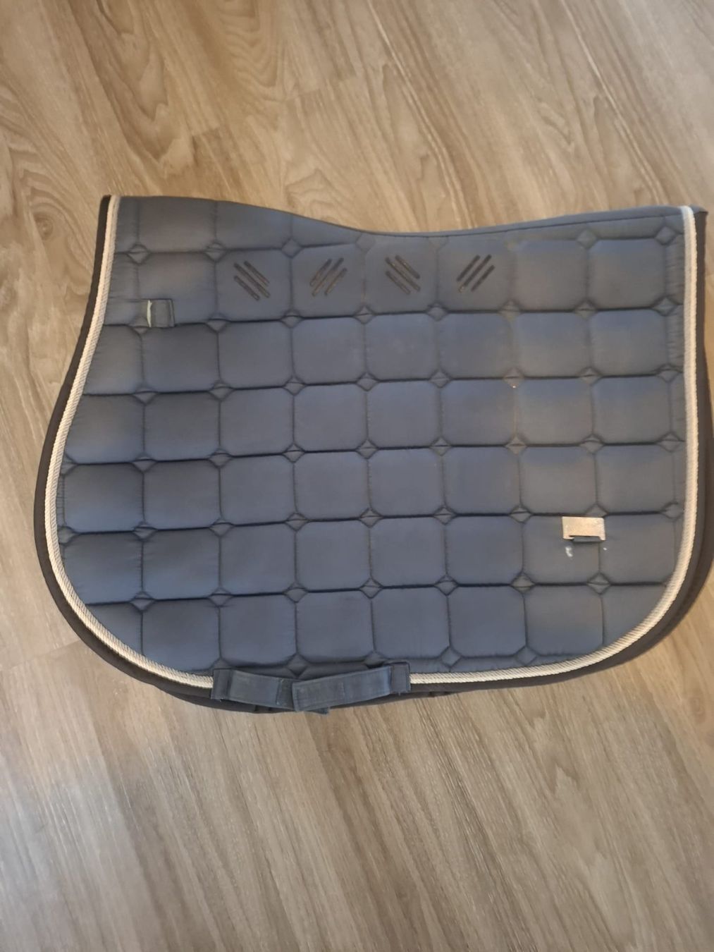 Sattel & Sattelzubehör: Chabraque saut – Gebraucht aus Formangueires von Ldgg1