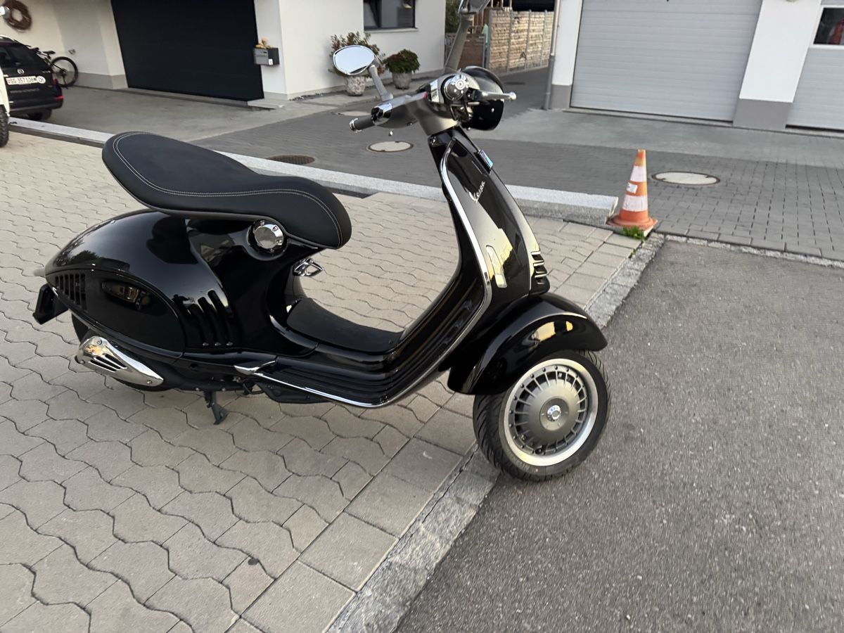 Piaggio Strasse: Piaggio Vespa 946 – Gebraucht aus Hefenhofen von Garage_Barone 2