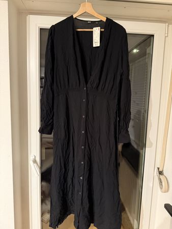 Uniqlo V-Ausschnitt Maxikleid Schwarz Gr. XL Langarm Sommert
