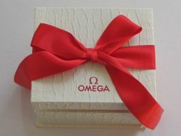 Omega Uhrenbox mit Ueberbox. Neu, aus Lagerbestand