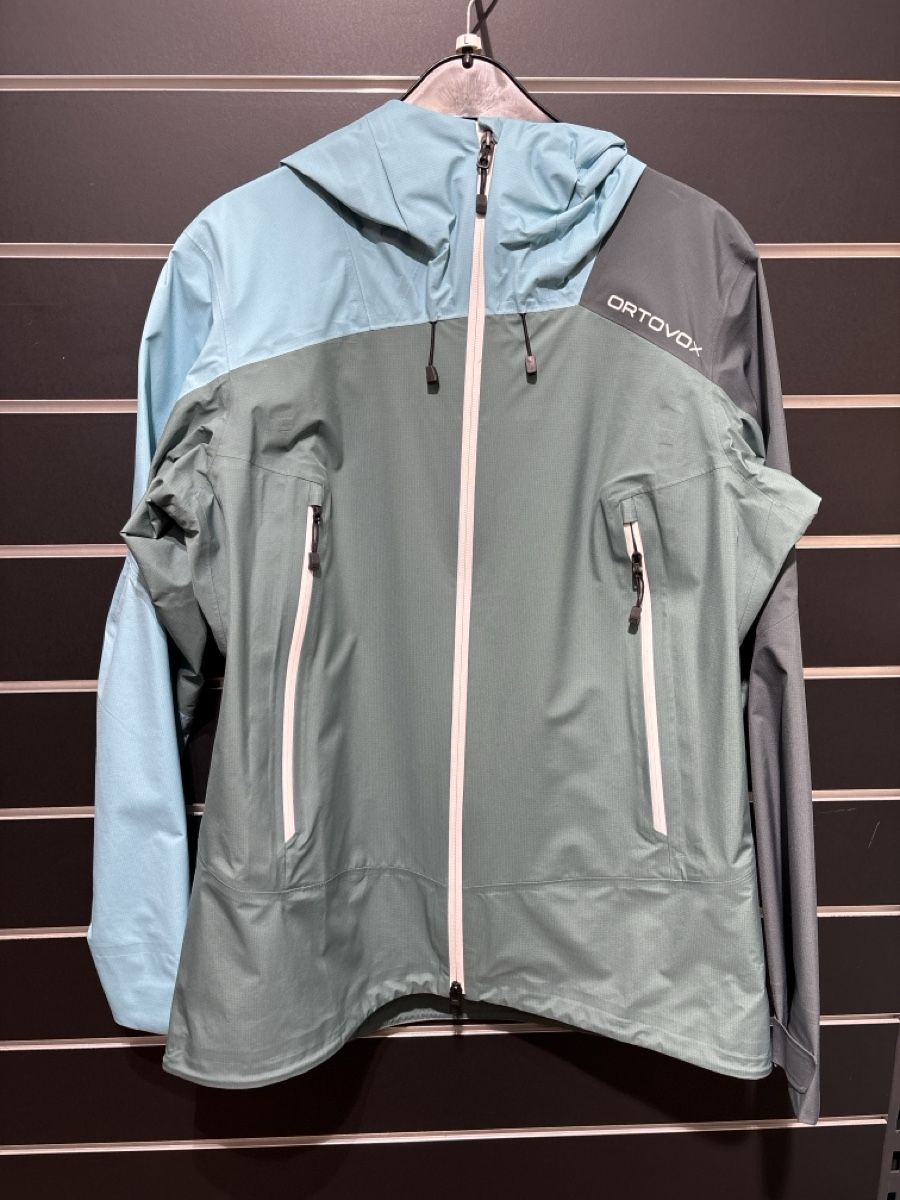 Ortovox Giacche: NEU Ortovox Regenjacke Gr. L – Nuovo e nell'imballaggio originale da Steffisburg venduto da nikita009 1