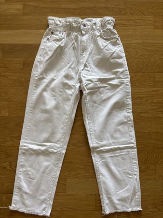 Straight leg Jeans