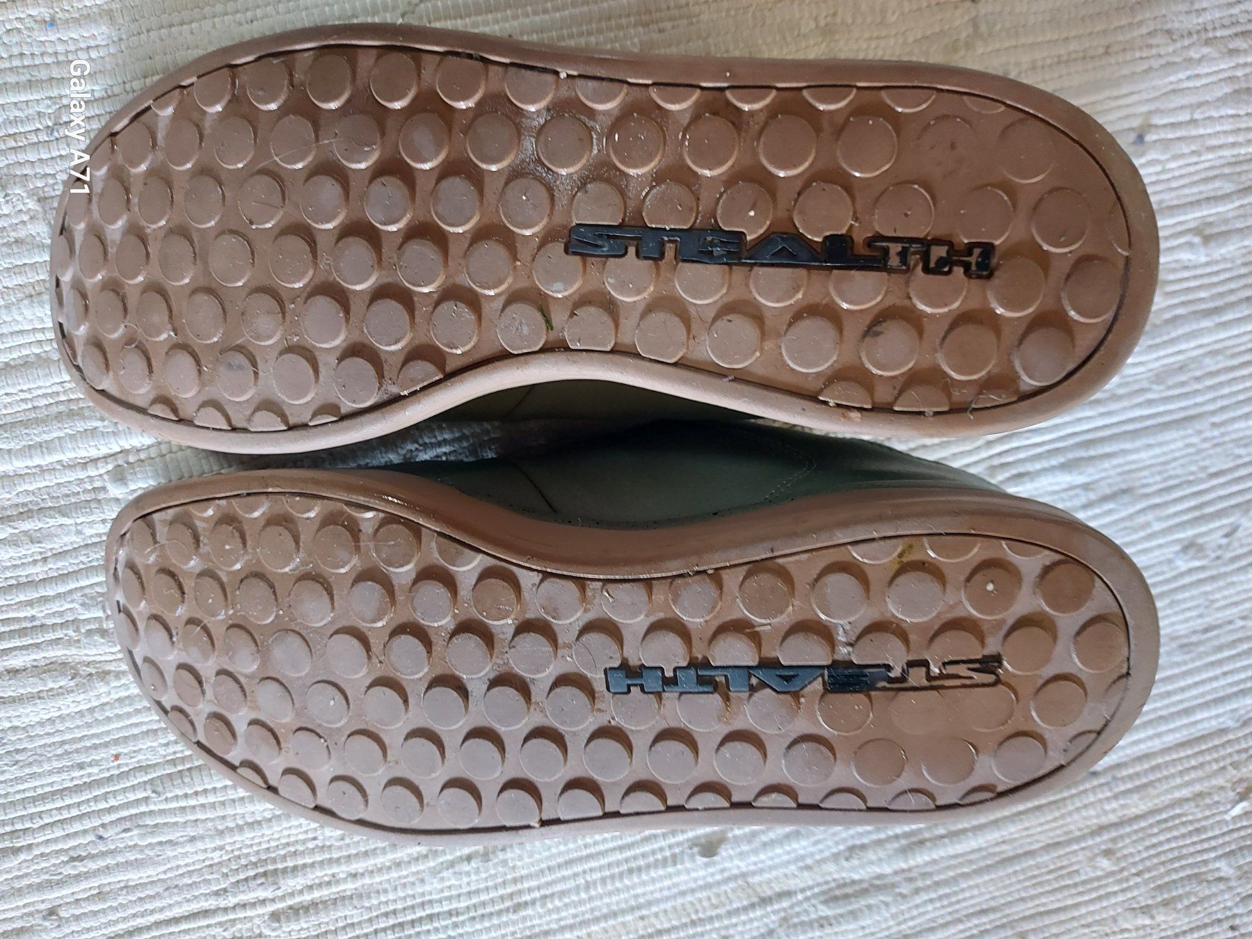 Adidas Chaussures hommes: Adidas Schuh Grösse 44 – D'occasion à Rumisberg par AaronRodgers81 4