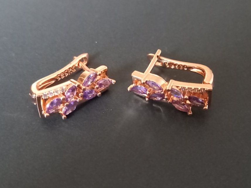 Boucles d'oreille: Vergoldet Ohrringe, mit Klappverschluss – D'occasion à St-Prex par big_c6bb