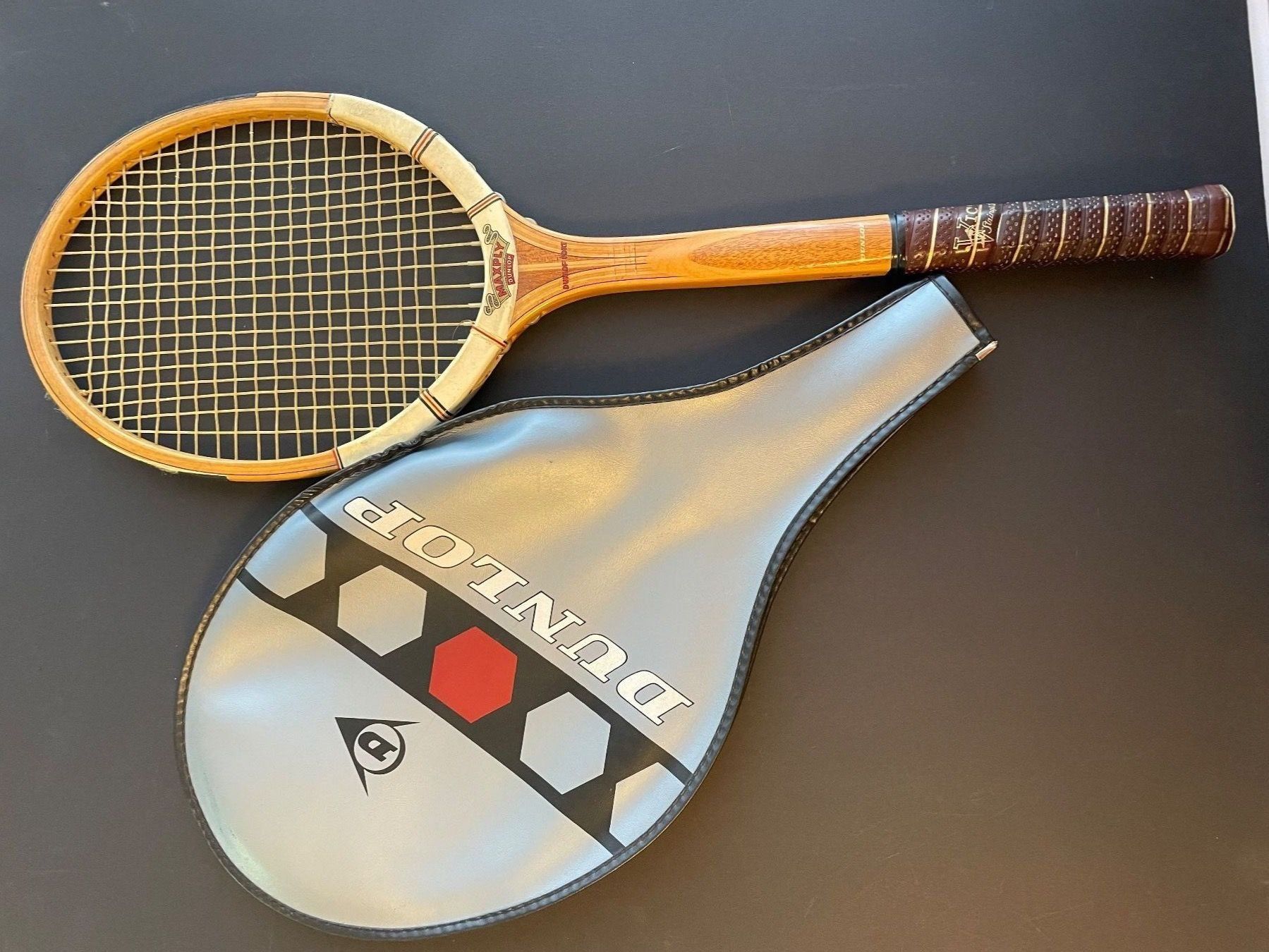Raquette De Tennis En Bois Dunlop Maxply Fort - Vintage, Occasion