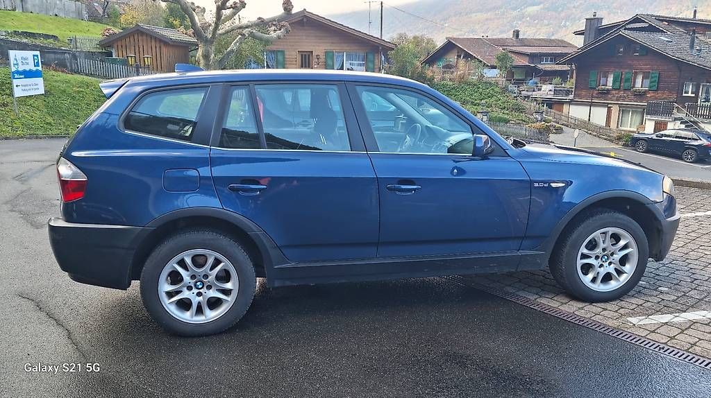 Tutti pezzi di ricambio auto: BMW x3 E83 Teile – Usato da Iseltwald venduto da grisli02
