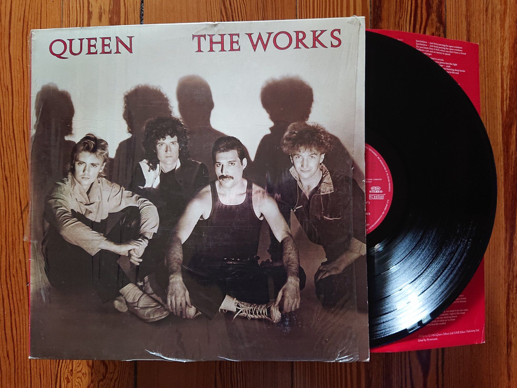 Dischi in vinile: QUEEN - The Works (LP, 1984) – Usato da Genève venduto da othhei