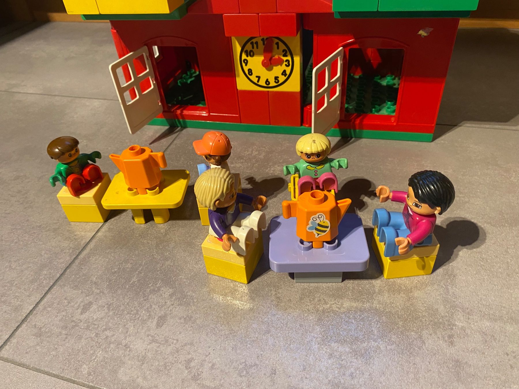 Lego Spielzeuge: Lego Duplo Schulhaus – Gebraucht aus Mastrils von scipio753 3
