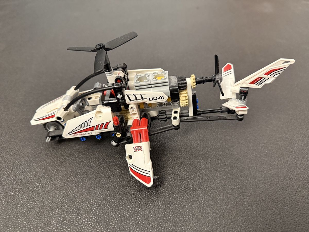 Lego Kit di costruzioni: Lego Technic Ultralight Helicopter 42057 - Complete! – Nuovo (secondo la descrizione) da Horgen venduto da thesilverarrow