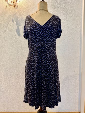 Sommerliches Blumenkleid von Vivance, Gr. 42, neuwertig