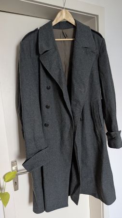 Original Schweizer Militärmantel mit Innenfutter